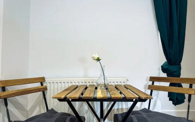 Maidstone-towncenter-wifi-2br-parking-cityviews