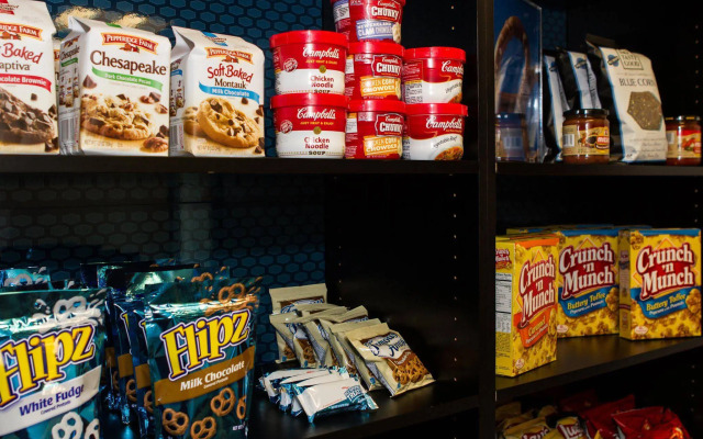 Hampton Inn & Suites DuPont