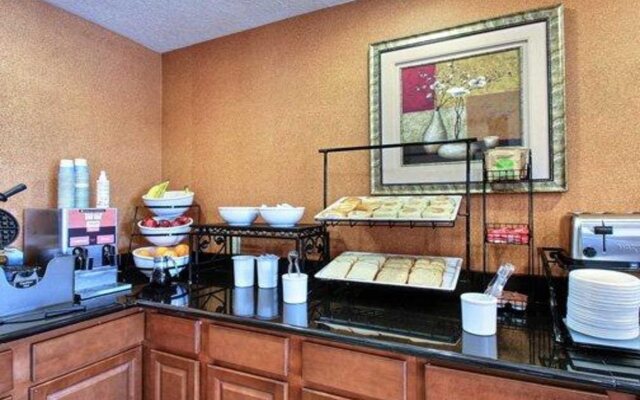 Quality Hotel and Leisure Center Youghal