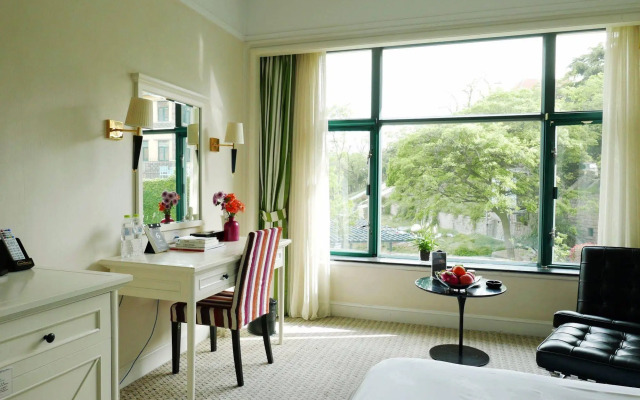Qingdao The Castle Hotel