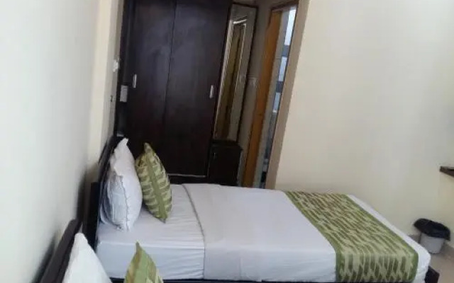 Comforts Hostel