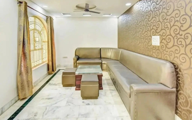 Ashish Palace by OYO Rooms