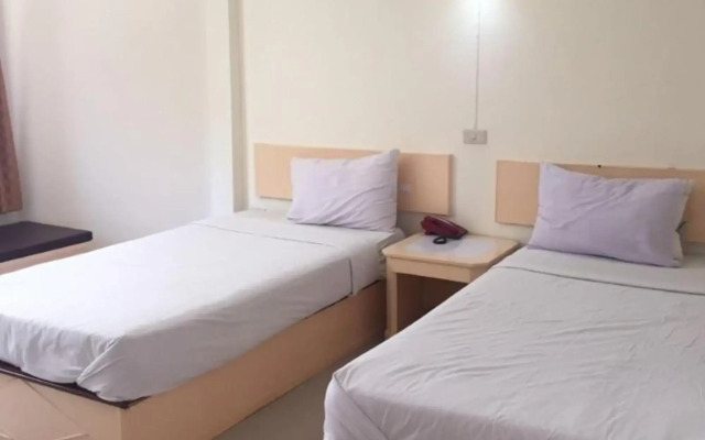 Sabai Hotel Lopburi