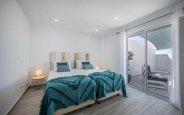 Sunset Apartment
