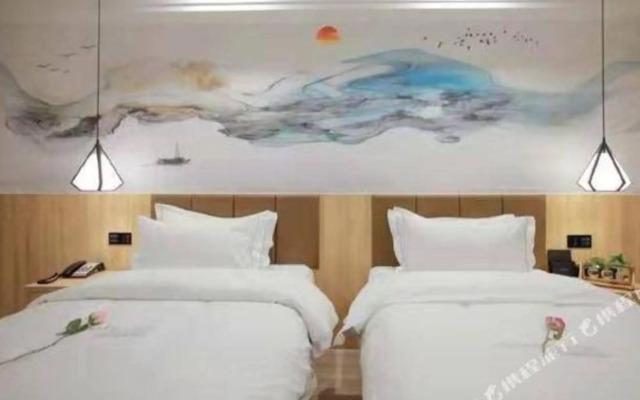 Qingmu selection Hotel (Quanjiao Ronghui Plaza store)