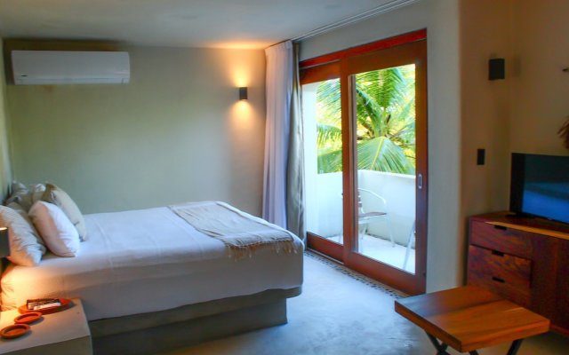 Delos Luxury 9 Bedroom near Chicxulub