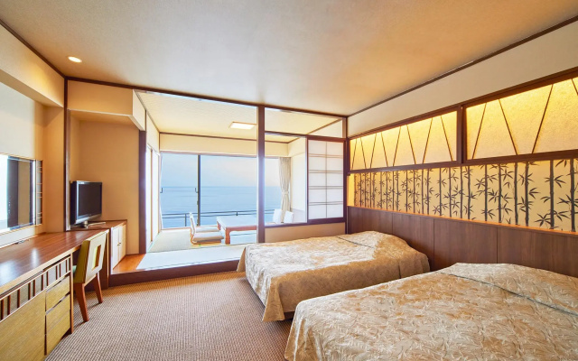 Mikazuki Sea-Park Hotel Katsuura