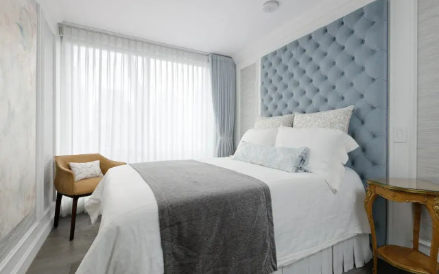 1111 Richards - 1407