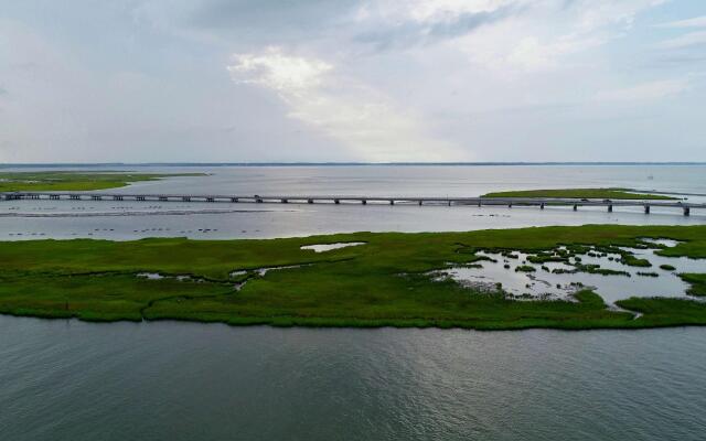 Hampton Inn & Suites Chincoteague Waterfront