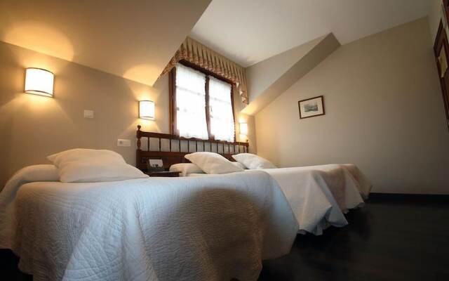 Hostal Restaurante Méndez "El Guardia"