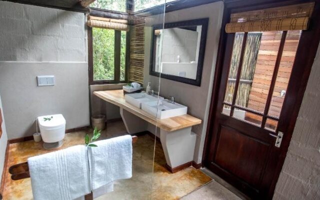 Royal Thonga Safari Lodge