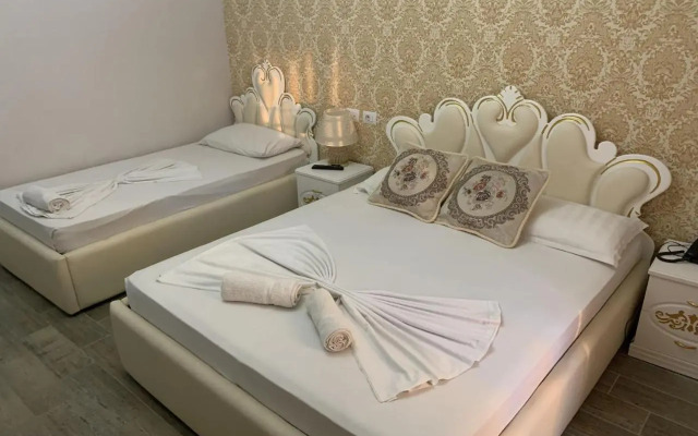 Pavarsia Beach Hotel