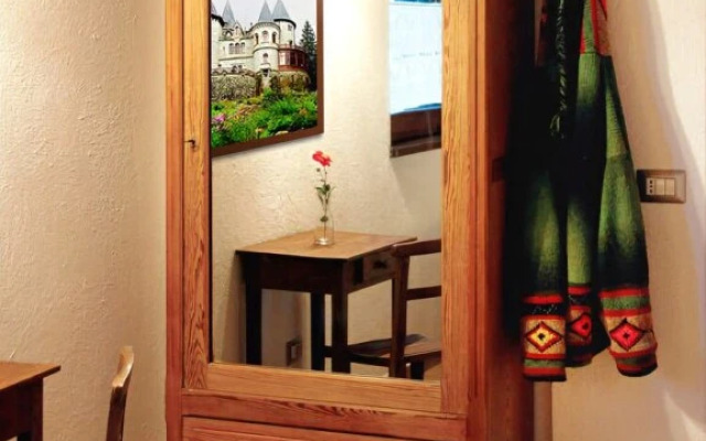 La Maisonette