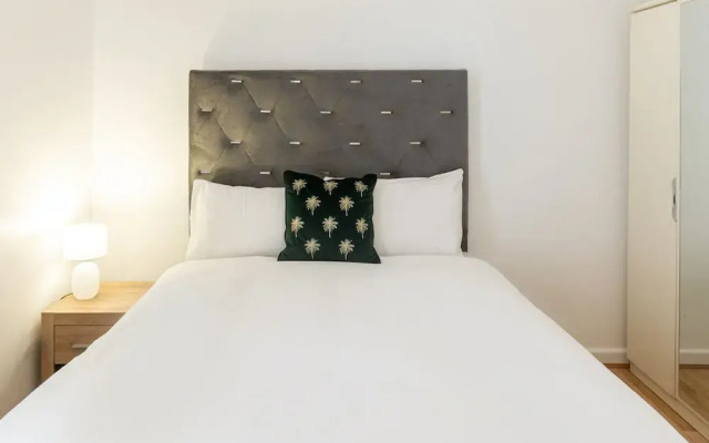 Host Stay Bardsay Road