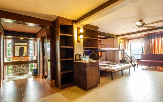 West 35 Eco Mountain Resort