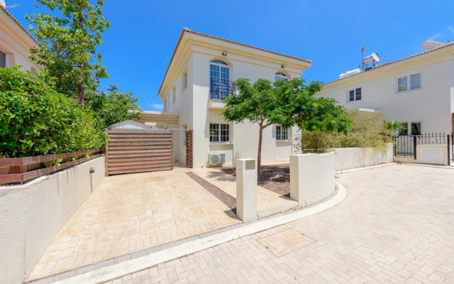 Villa Alex