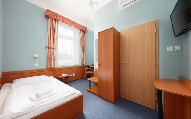 Hotel Nikolas