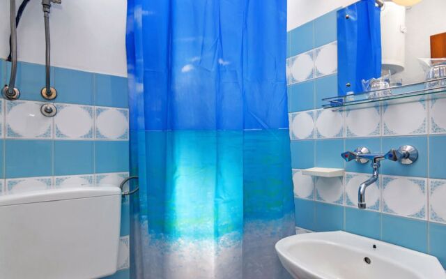 Apartment Cico Hvar/Pokrivenik 29083