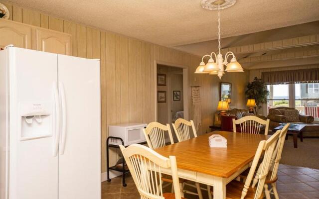 Shorebird by Oak Island Accommodations