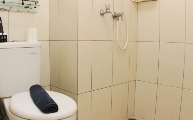 Cozy Living Studio Room At Springlake Summarecon Bekasi Apartment