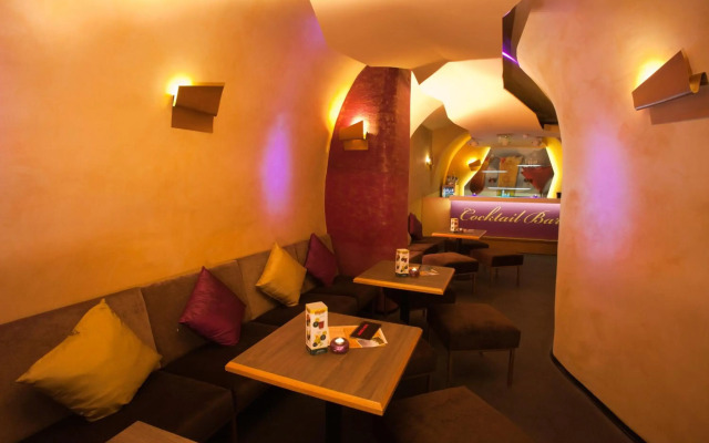 Barokk Hotel Promenád Gyor