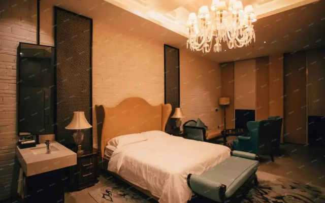 YueLanwan Seaside Resort Hotel