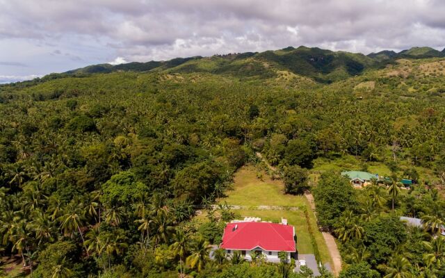 Bohol White House Bed & Breakfast