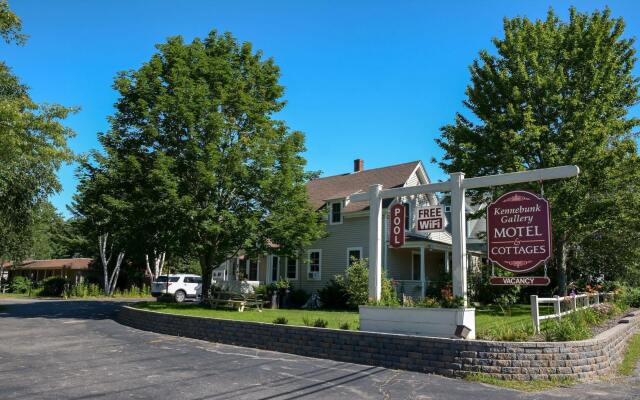 Kennebunk Gallery Motel & Cottages