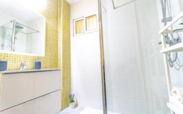 Iris Apartments Sea View