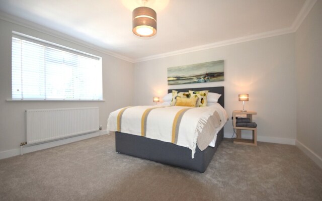 Westhampnett House , Chichester 492113