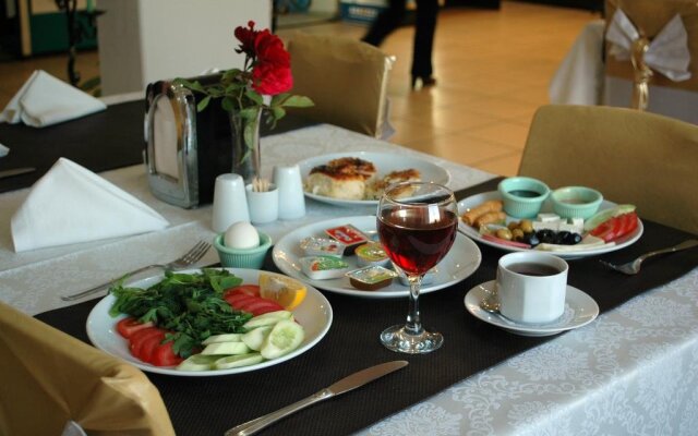 Kosk Hotel