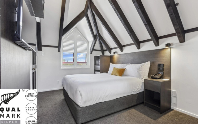 Knights Inn – Guest Rooms – Auckland