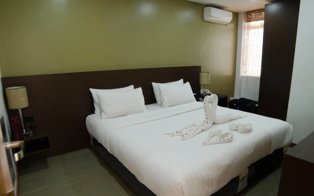 Nala Beach Inn