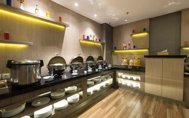Hotel 88 Fatmawati Jakarta by WH