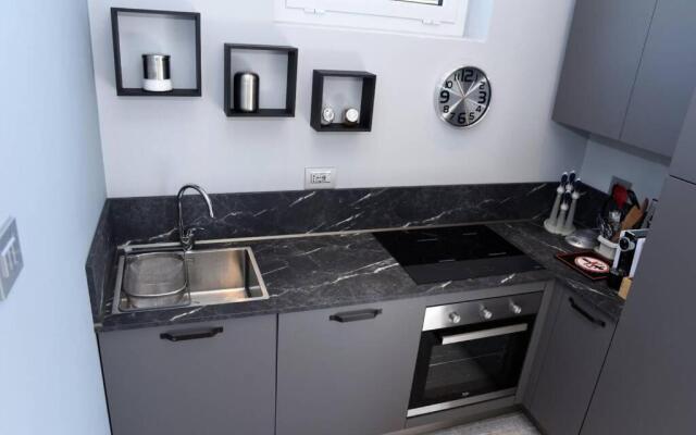 Central River Apartment