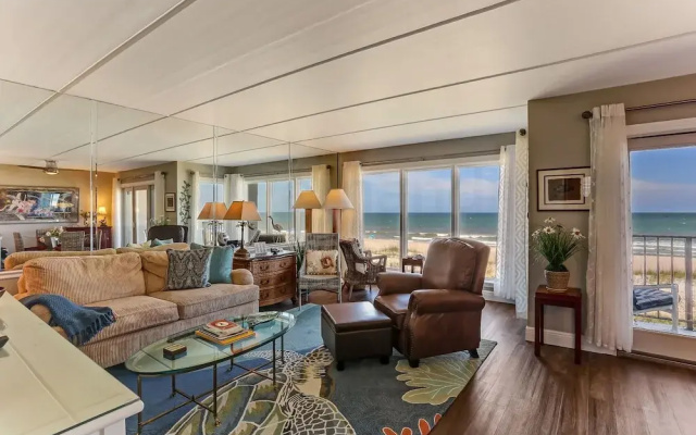 203 Oceans of Amelia