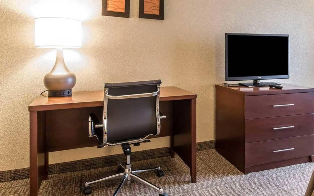 Quality Inn Hotels in Bethany, MO