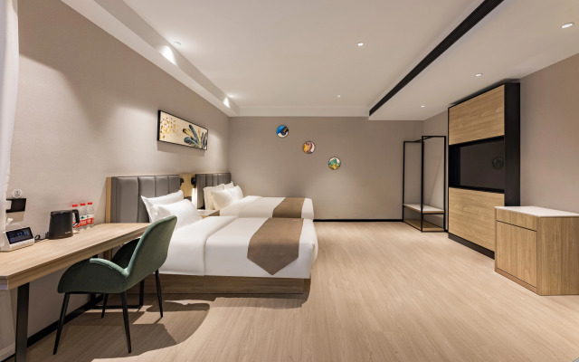 GreenTree Inn Express Hotel (Baoding Mancheng District Government Branch)