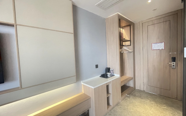 Miya Hotel ( Xiangyang Wuzhou International)