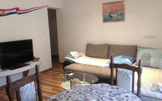 Apartment Mornar