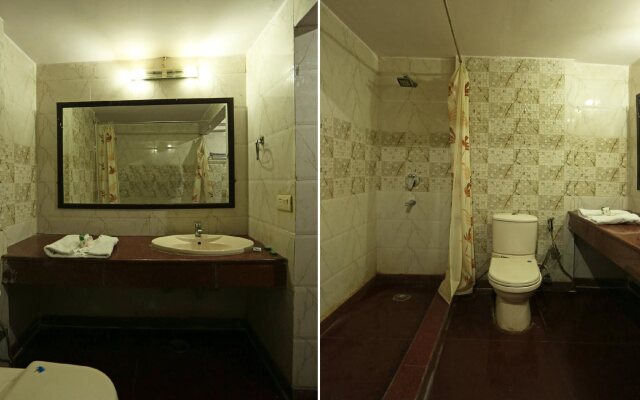 OYO 7844 Hotel Welcome Plaza