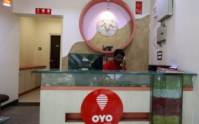 OYO 11548 Hotel Mrunal Palace