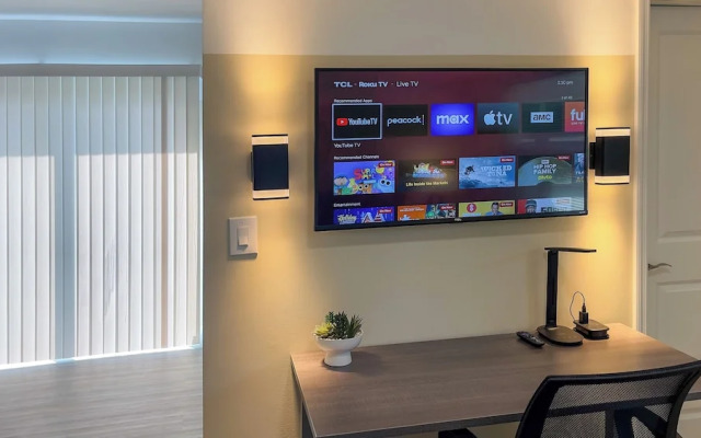 TriLuxe Inn & Studios