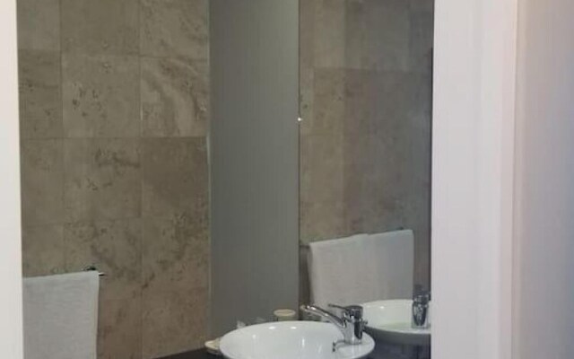 Charming Duplex Apartment Near Santa Fe With Amazing Views