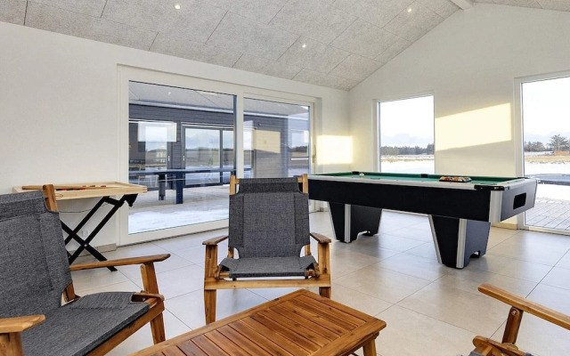 5 Star Holiday Home in Lokken