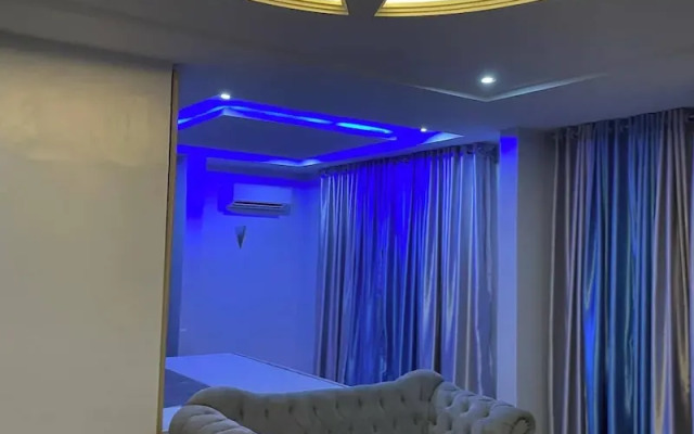 Villa Maxili Hotel and Apartment