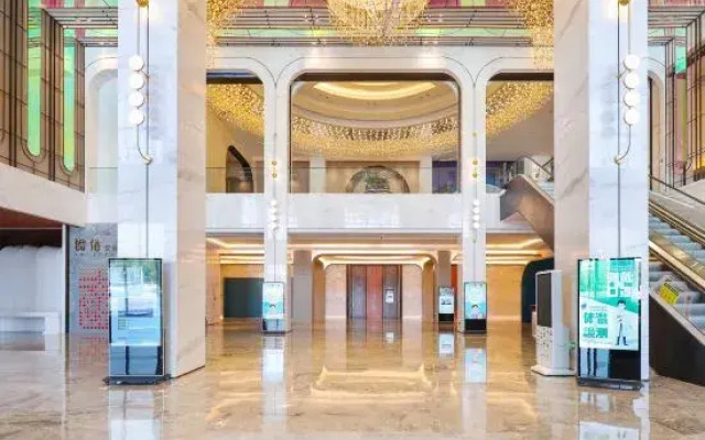 Century Hotel (Shuanglong Avenue Branch)