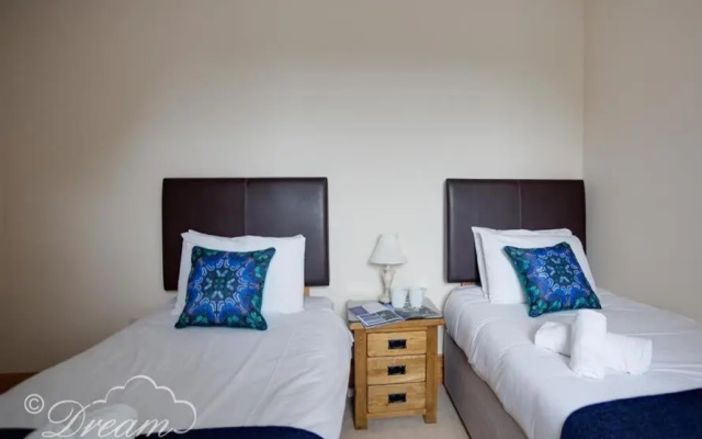 Beach View Apartment 4