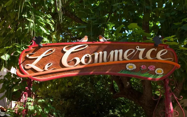 Hotel Le Commerce