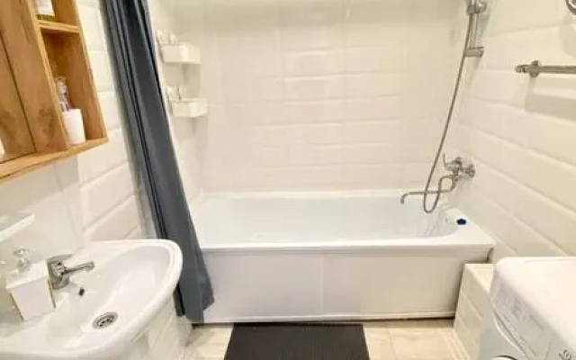 Апартаменты СанниДейс на ул. Шумилова, д. 24А